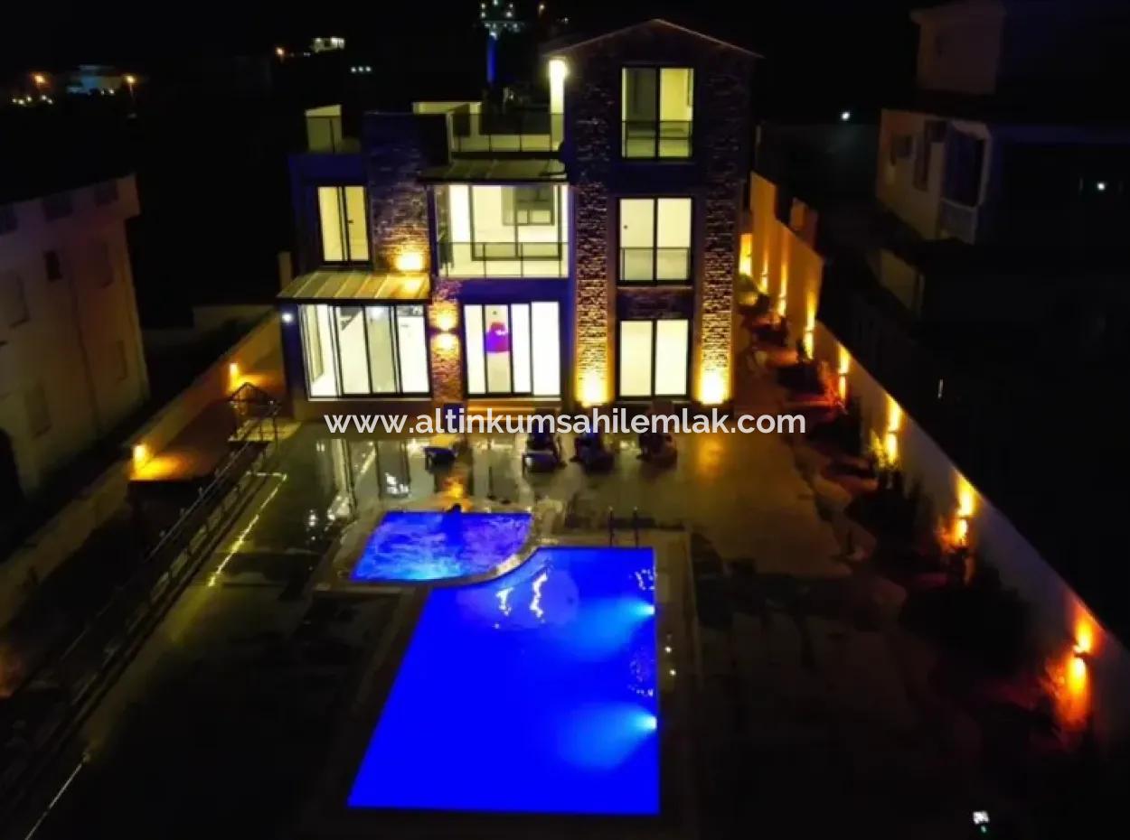 Villa Mit Pool 4 2 Möglichkeiten Zum Verkauf In Didim Yeşiltepe