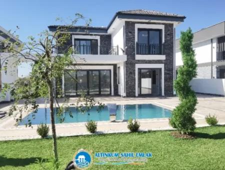 Ein Prestigeträchtiger Wohnbereich... Ultra Luxusvilla Zum Verkauf In Didim Altinkum