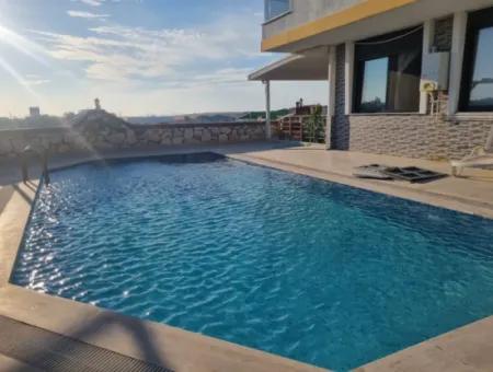 Eine Prächtige Villa Um Die Ecke Mit 4 1 Pool Zum Verkauf Zum Preis Eines Grundstücks In Didim Hisar