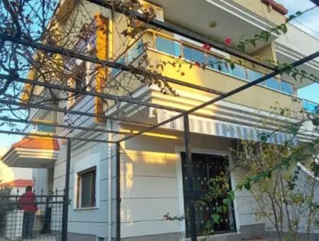 4 Zimmer Villa Zu Verkaufen In Didim Efeler Nachbarschaft