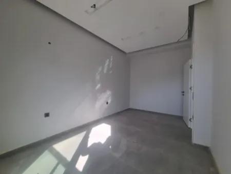 Brandneue 2 1 Wohnung In Einem Komplex Mit Pool Zum Verkauf In Der Nachbarschaft Von Didim Altinkum