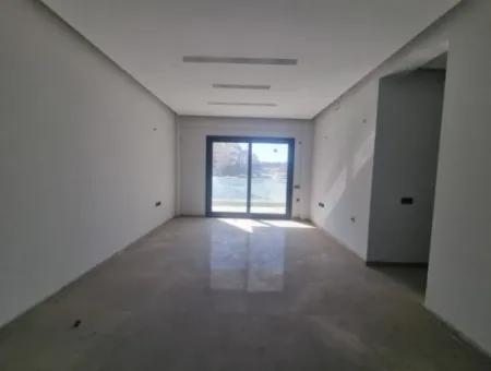 Brandneue 2 1 Wohnung In Einem Komplex Mit Pool Zum Verkauf In Der Nachbarschaft Von Didim Altinkum