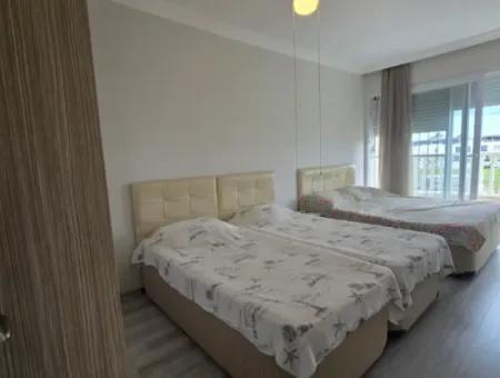 750Mt Zum Meer!! 2 1 Wohnung In Komplex Mit Pool Zum Verkauf In Didim Camlik