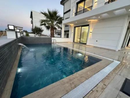 4 1 Villa Mit Privatem Pool Um Die Ecke In Didim Efeler Nachbarschaft