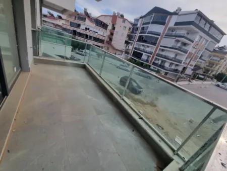 500 M Zum Meer! Brandneue 2 1 Wohnung In Einem Komplex Mit Pool Zum Verkauf In Der Nachbarschaft Von Didim Altinkum