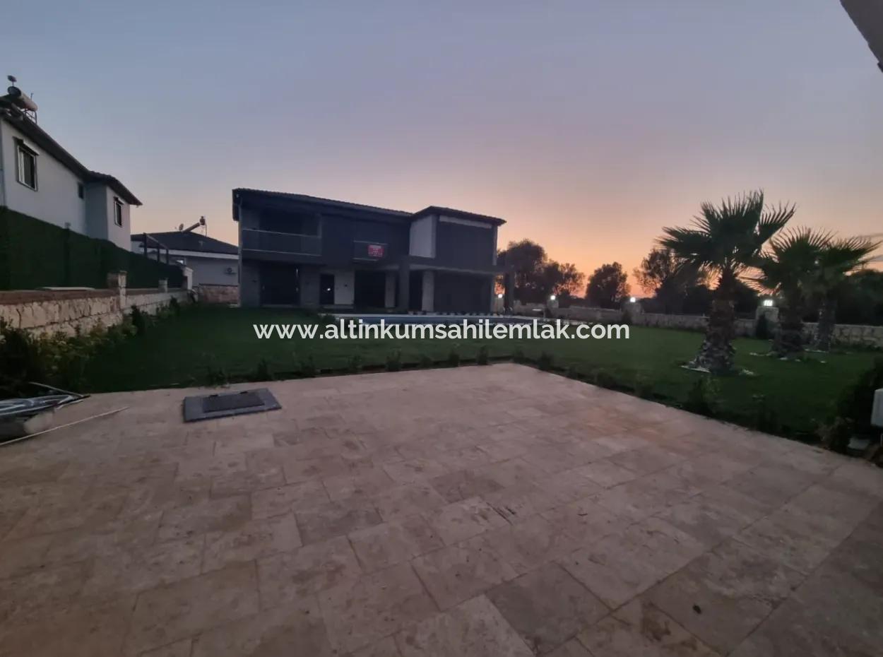 4 Bedroom Villa With Pool  For Sale In Didim Yeşiltepe