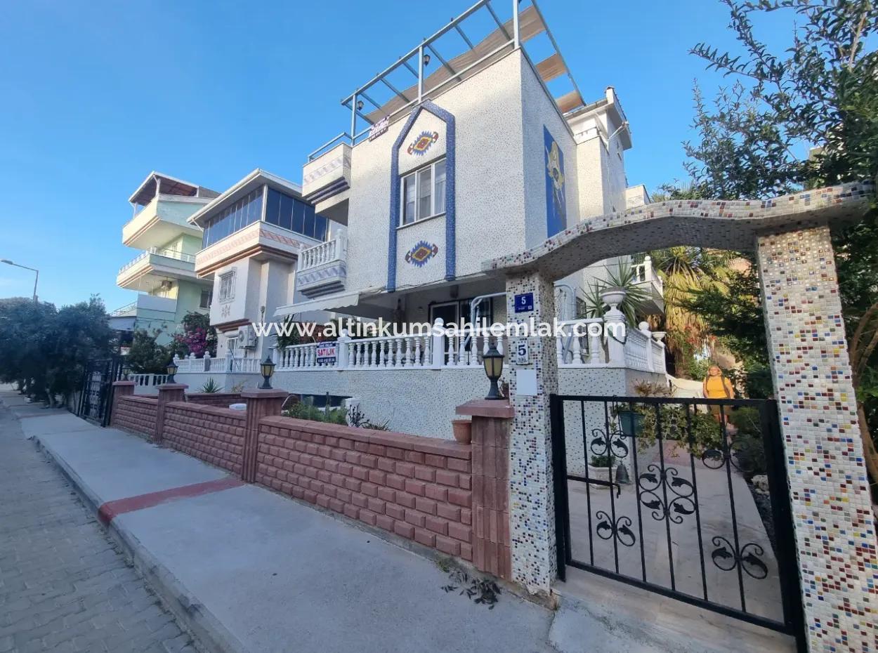 4 Bedroom Detached Villa With Pool In Didim Camlik Neighborhood