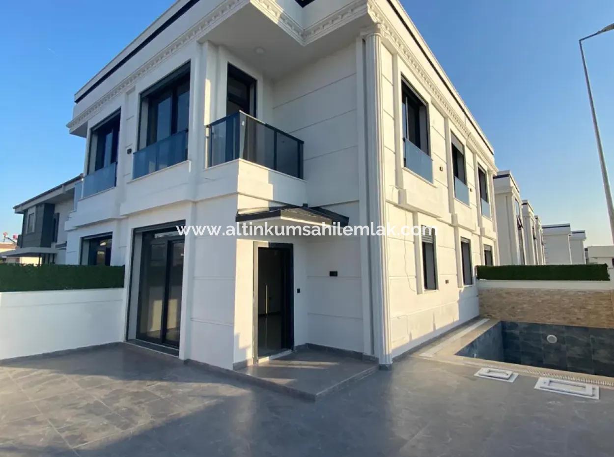 3 1 Villa With Open Kitchen And Pool Detached Entrance For Sale In Didim Camlik Neighborhood