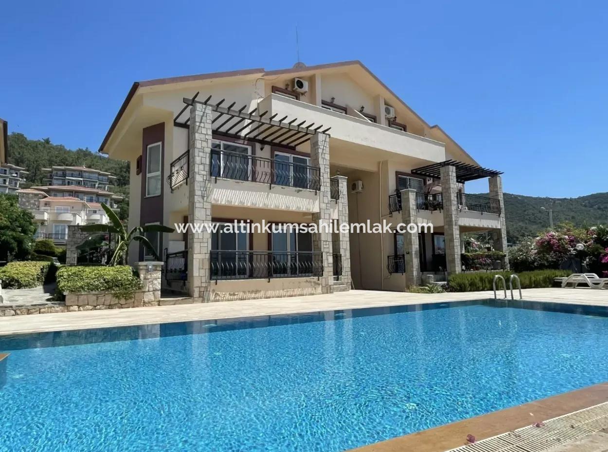 3 1 Villa For Sale In Didim Akbukte