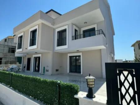 For Sale 4 Bedrooms Brand New Villa In Didim