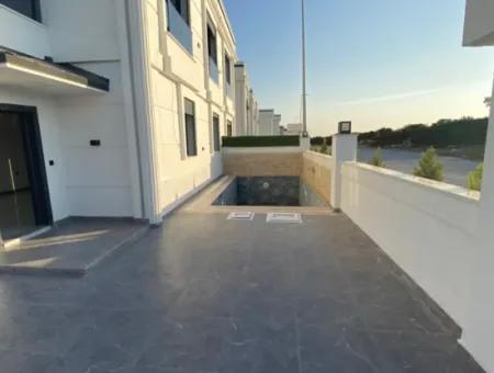 3 1 Detached Entrance Villa With Pool For Sale In Didim Camlik Neighborhood