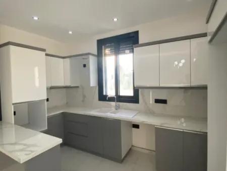 3 1 Detached Entrance Villa With Pool For Sale In Didim Camlik Neighborhood