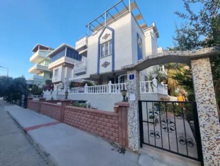 4 Bedroom Detached Villa With Pool In Didim Camlik Neighborhood