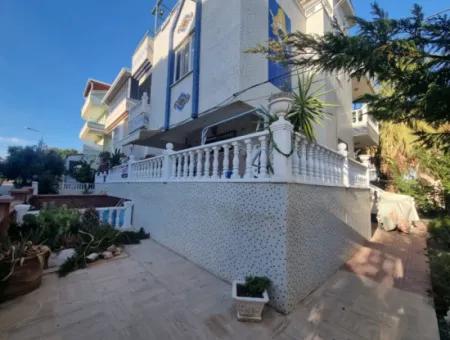 4 Bedroom Detached Villa With Pool In Didim Camlik Neighborhood