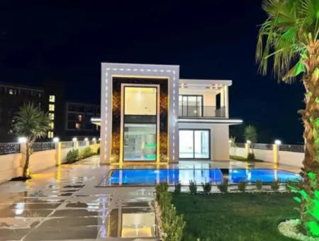 For Sale 4 Beds Detached Villa In Altınkum Didim