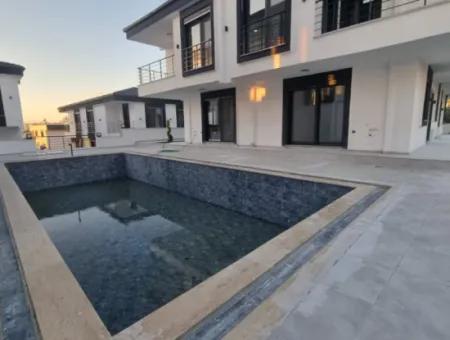 Luxury 3 In 1 Pool Villa In A Complex For Sale In Didim Hisar