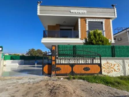 4 Bedroom Corner Villa With Pool For Sale  In Didim Sağtur Region