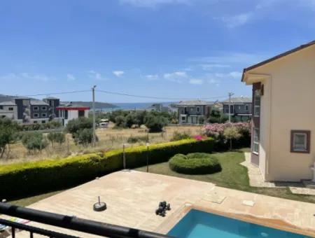 3 1 Villa For Sale In Didim Akbukte