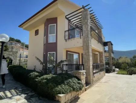 3 1 Villa For Sale In Didim Akbukte