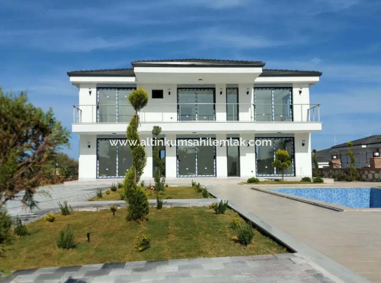 Didim Yeşiltepe'de  Projeden Satılık Havuzlu Müstakil Villa, Yazlık Ev