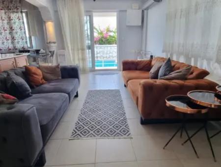 Didim Efelerde Satılık 3+1 Eşyalı Deniz Manzaralı Villa