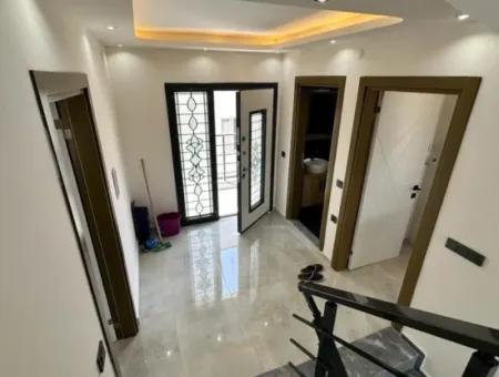 Didim Hisarda Satılık 3+2 Havuzlu Eşyalı Villa