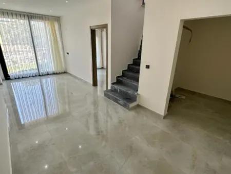 Didim Hisarda Satılık 3+2 Havuzlu Eşyalı Villa