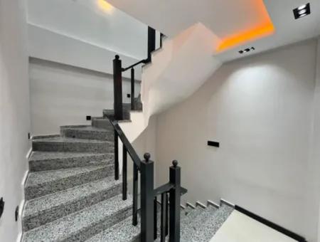 Didim Hisar Mahallesinde Maliyetine Satılık 3+1 Lüks Sıfır Villa Hisar