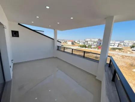 Didim Hisar Mahallesinde Maliyetine Satılık 3+1 Lüks Sıfır Villa Hisar