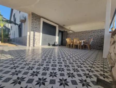 Didim Hisar Mahallesinde Satılık Deniz Manzaralı 4+1 Villa