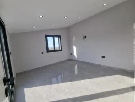 Didim Hisar Mahallesinde Satılık Kelepir Fiyata 3+1 Bahçeli Villa