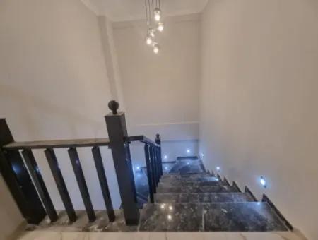 Didim Hisar Mahallesinde Satılık 3+1 Ön Cephe Havuzlu Sıfır Villa