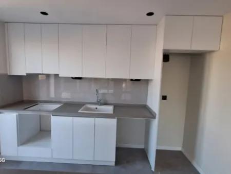 Didim Hisar  Mahallesinde Satılık 3+1 Havuzlu Villa