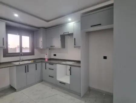 Didim Hisar Mahallesinde Satılık  Site İçerisinde 3+1 Havuzlu Villa