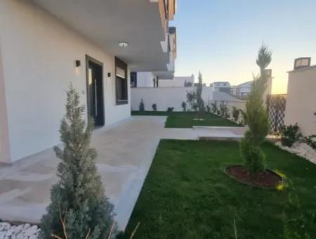 Didim Hisar'da  Satılık  Site İçerisinde Lüks 3+1 Havuzlu Villa