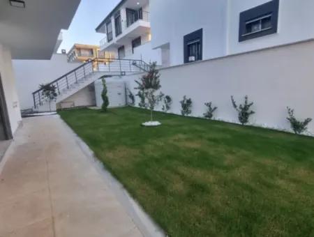 Didim Hisar'da  Satılık  Site İçerisinde Lüks 3+1 Havuzlu Villa