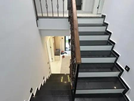 Didim Çamlık Mevkisinde Satılık 3+1 Müstakil Havuzlu Eşyalı Villa