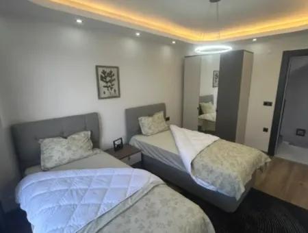 Didim Hisar Mahallesinde Satılık  5+1 Havuzlu Villa