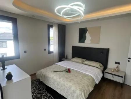 Didim Hisar Mahallesinde Satılık  5+1 Havuzlu Villa